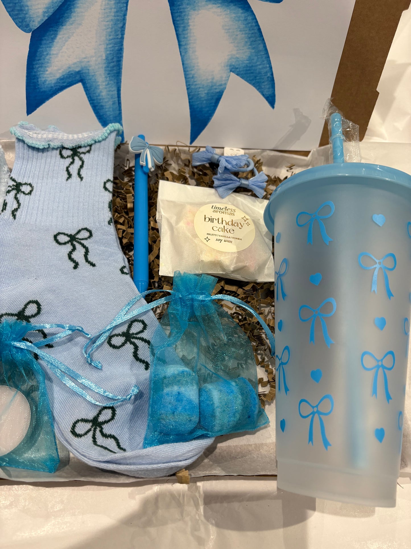 Blue Bow Hamper