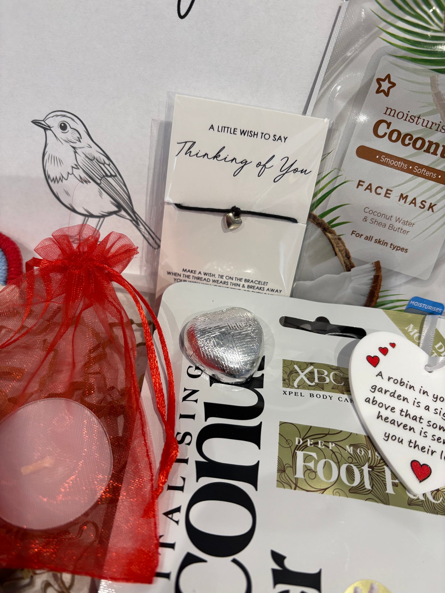 Robins Appear Thinking of you Hamper