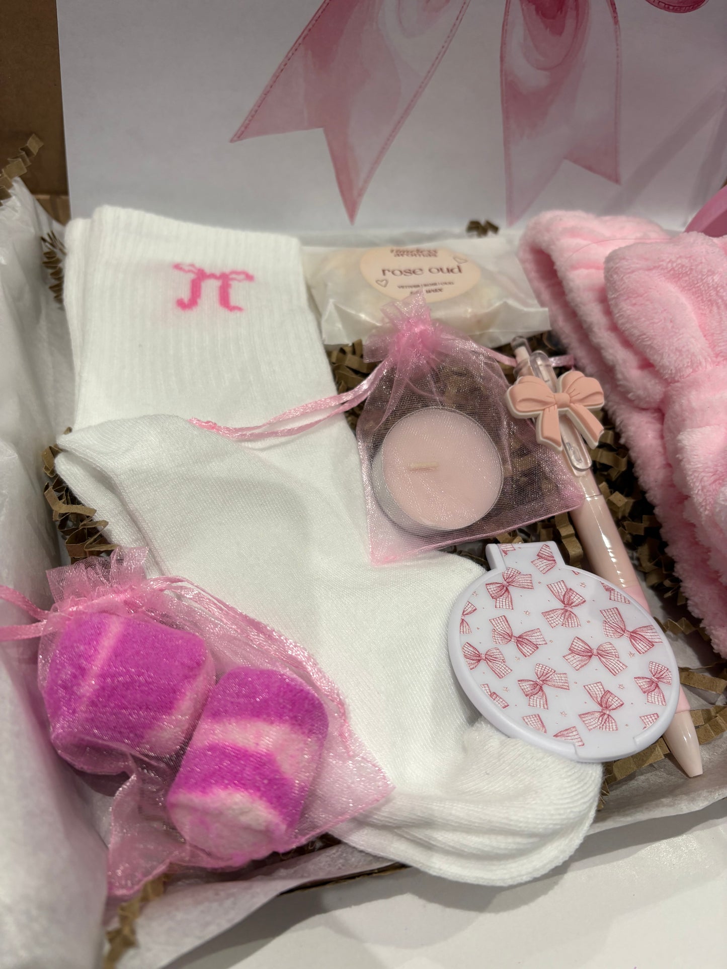 Pink Bow Hamper