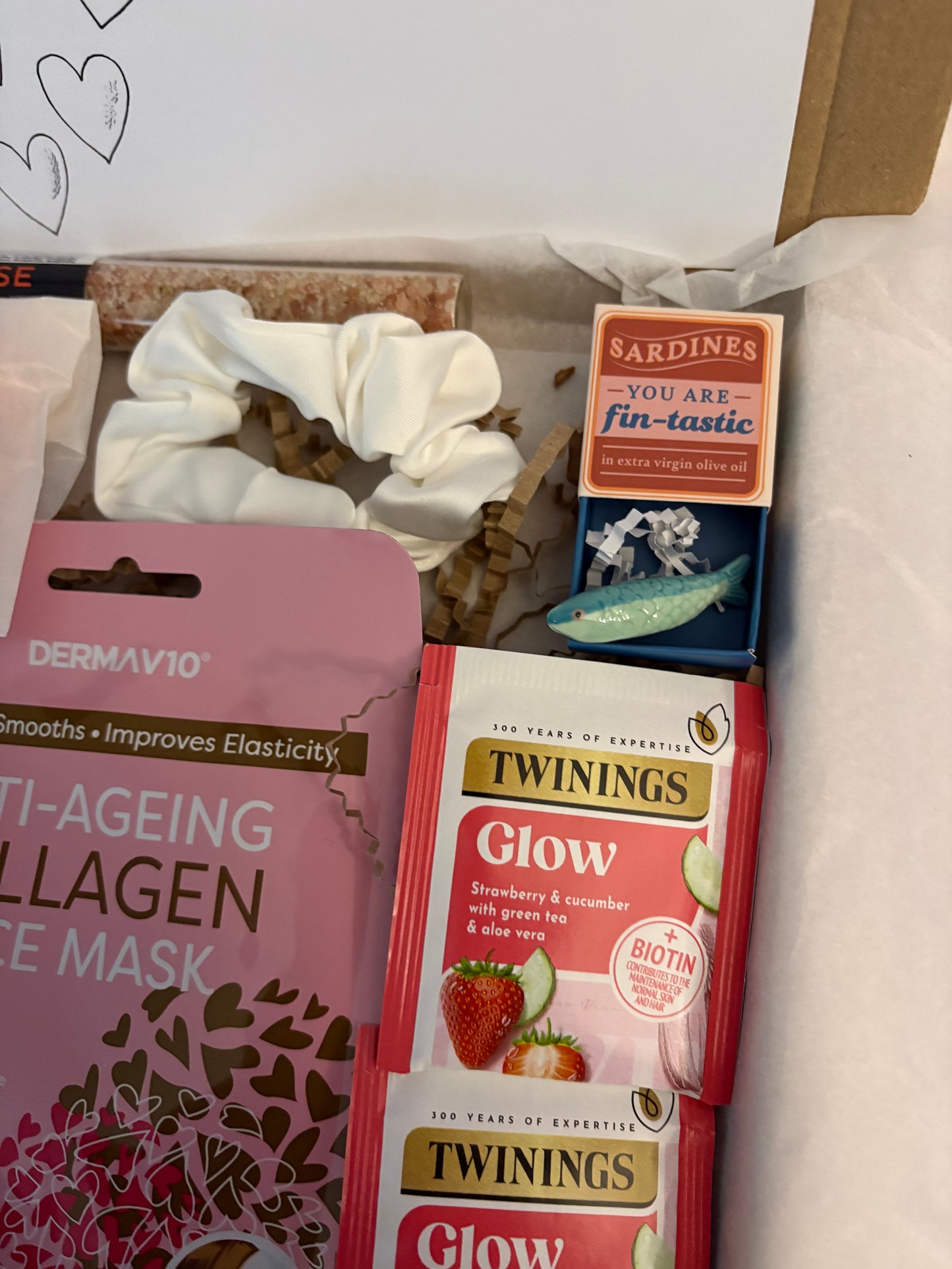 Your Fin-Tastic Hamper