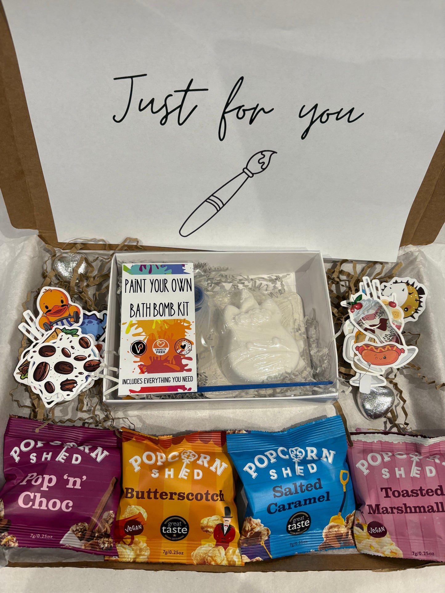 Paint your own Bath bomb Children’s Hamper