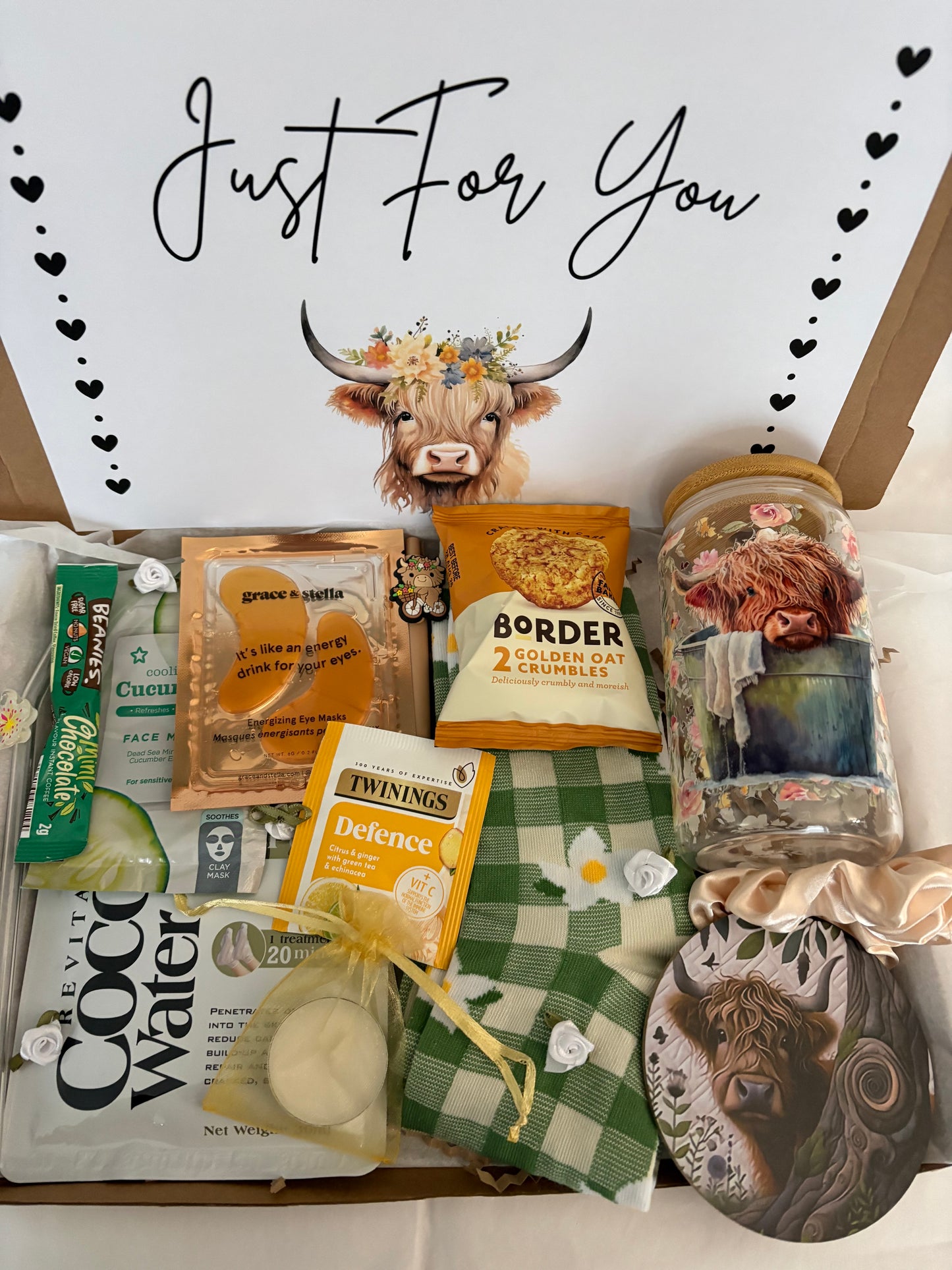 Highland Cow Hamper With Glass