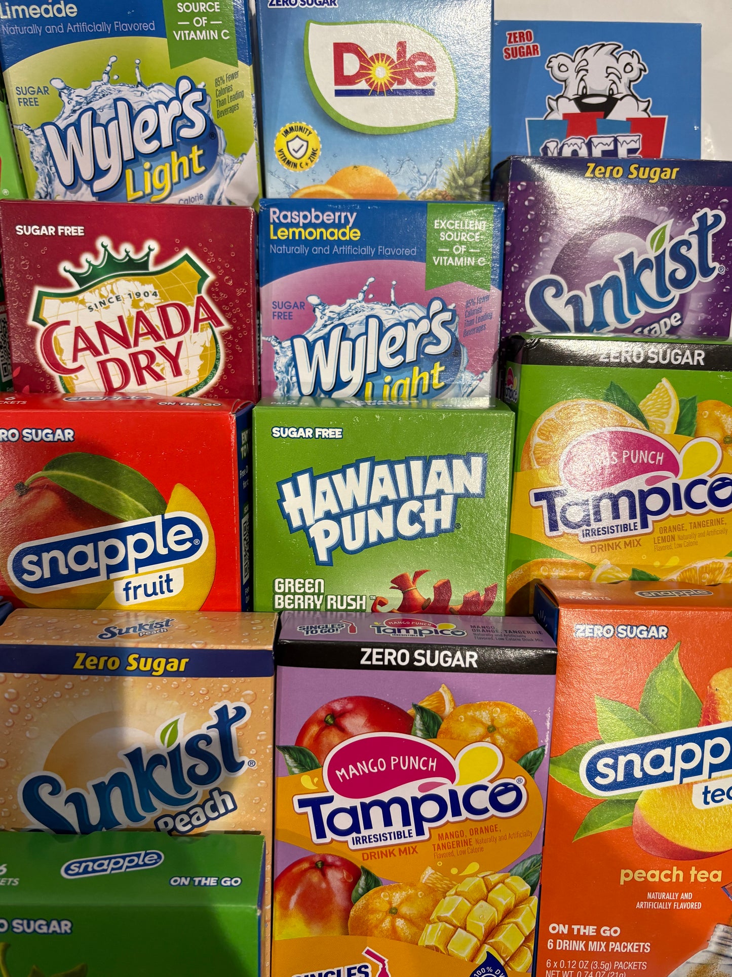 American Singles To Go Drink Mix Water Hamper