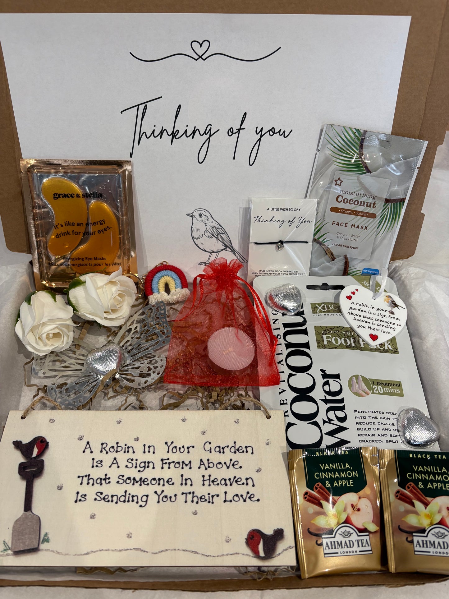Robins Appear Thinking of you Hamper