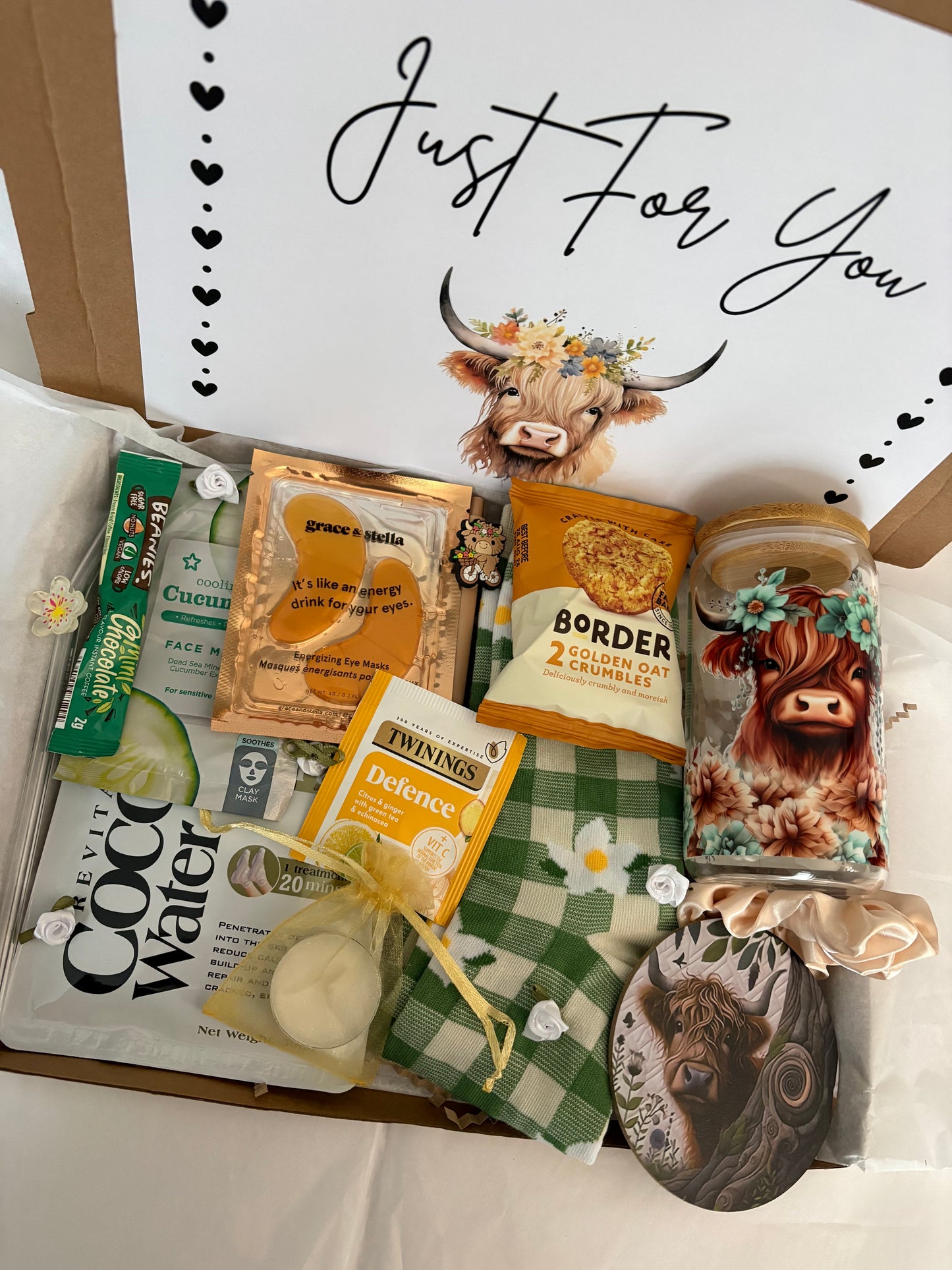 Highland Cow Hamper With Glass