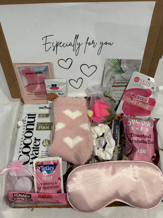Pink Winter Wishes Pamper Hamper