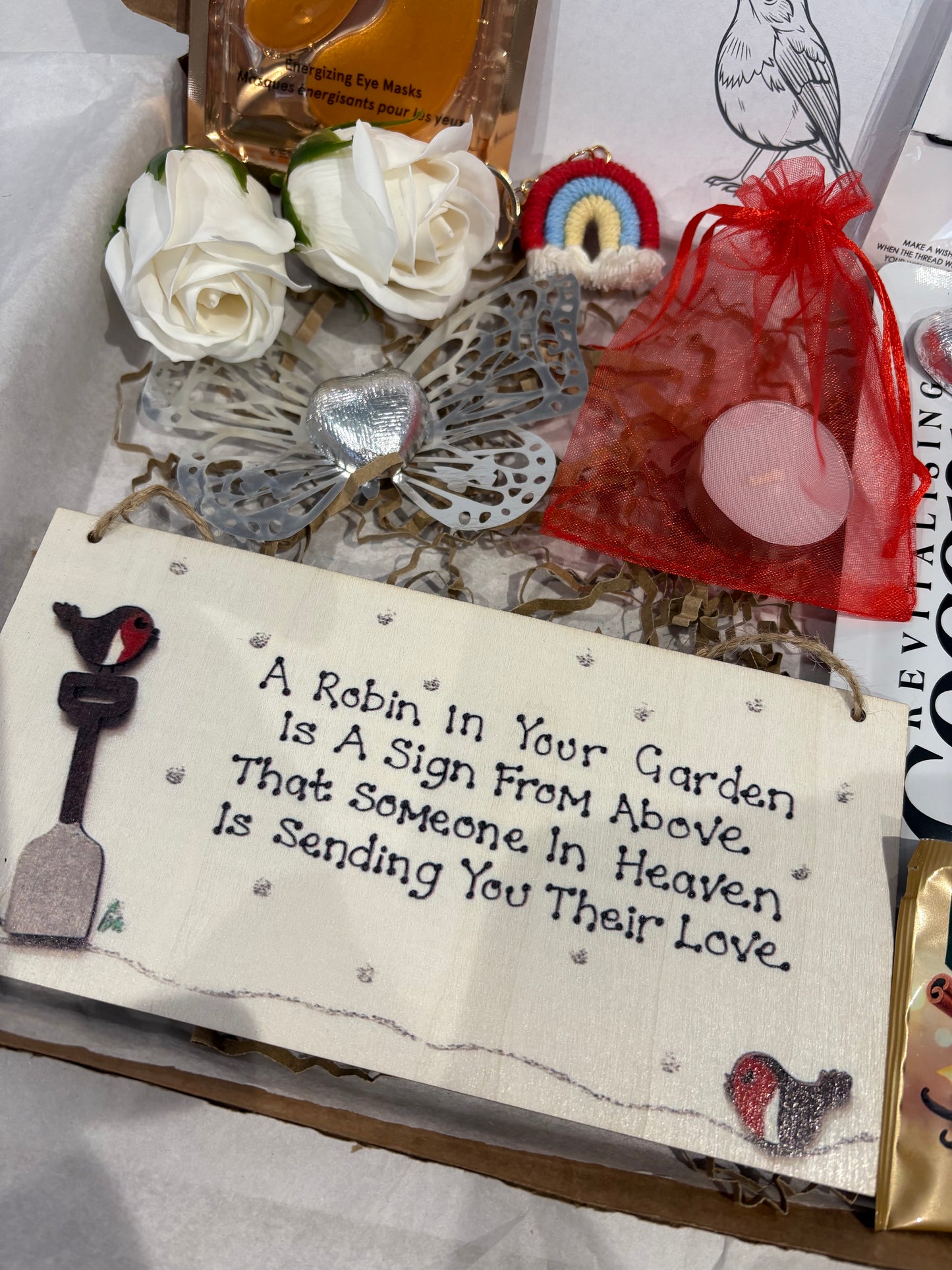 Robins Appear Thinking of you Hamper