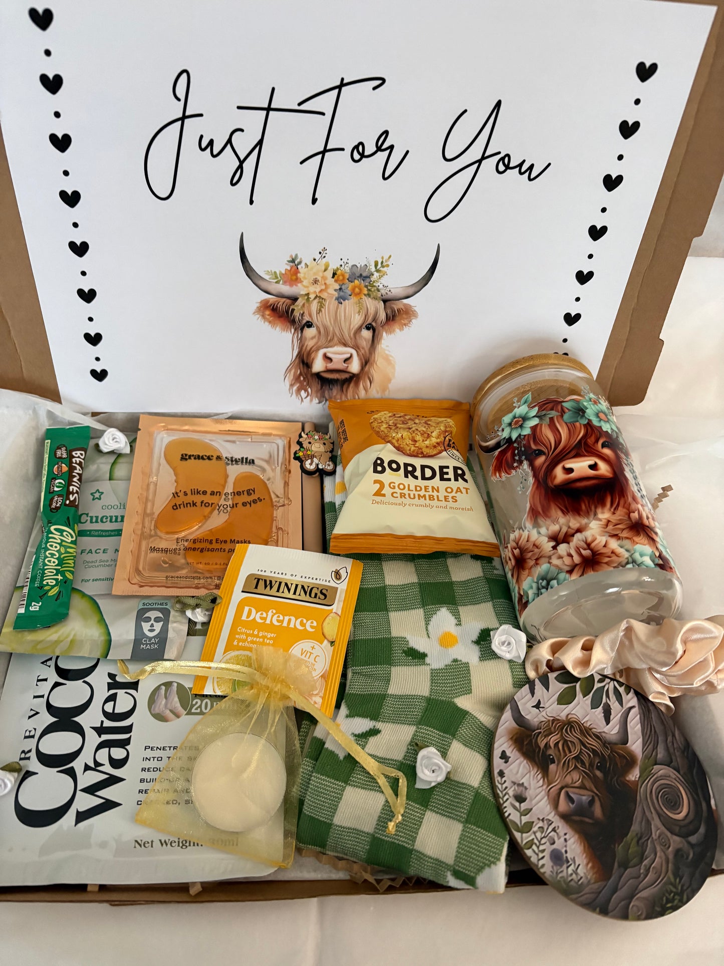 Highland Cow Hamper With Glass