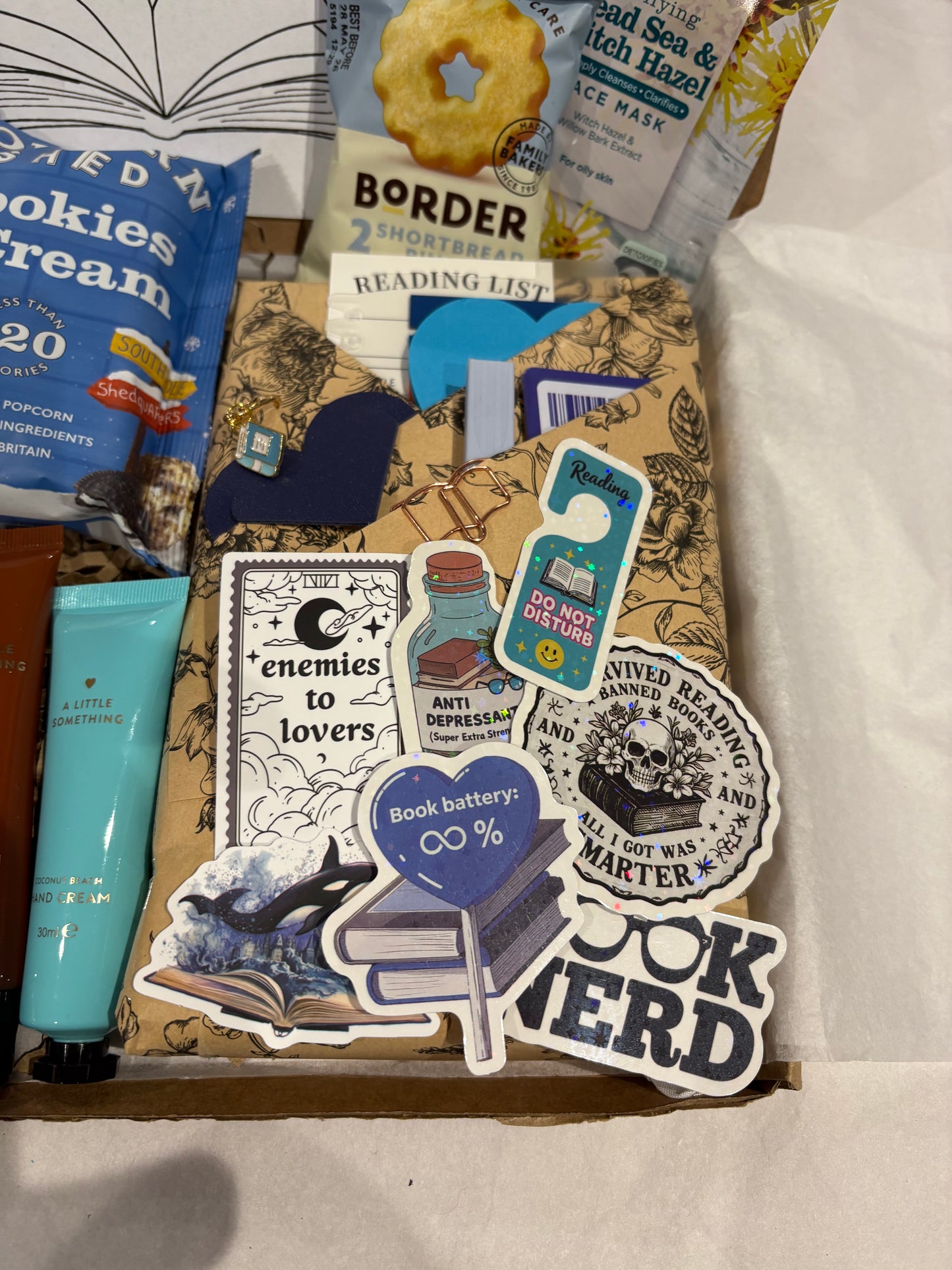 Blind date with a Book Box in Blue