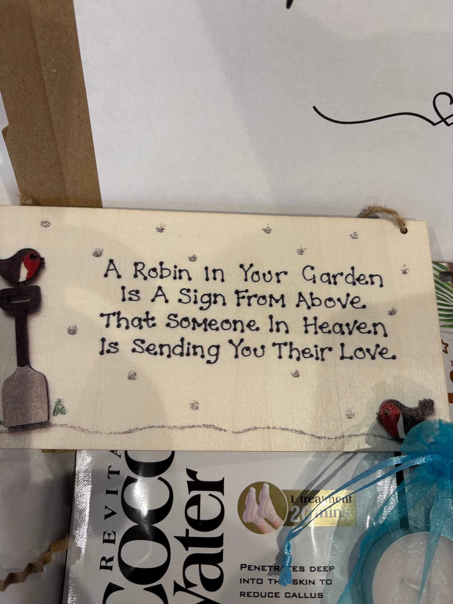 Robin Sympathy Keepsake Hamper