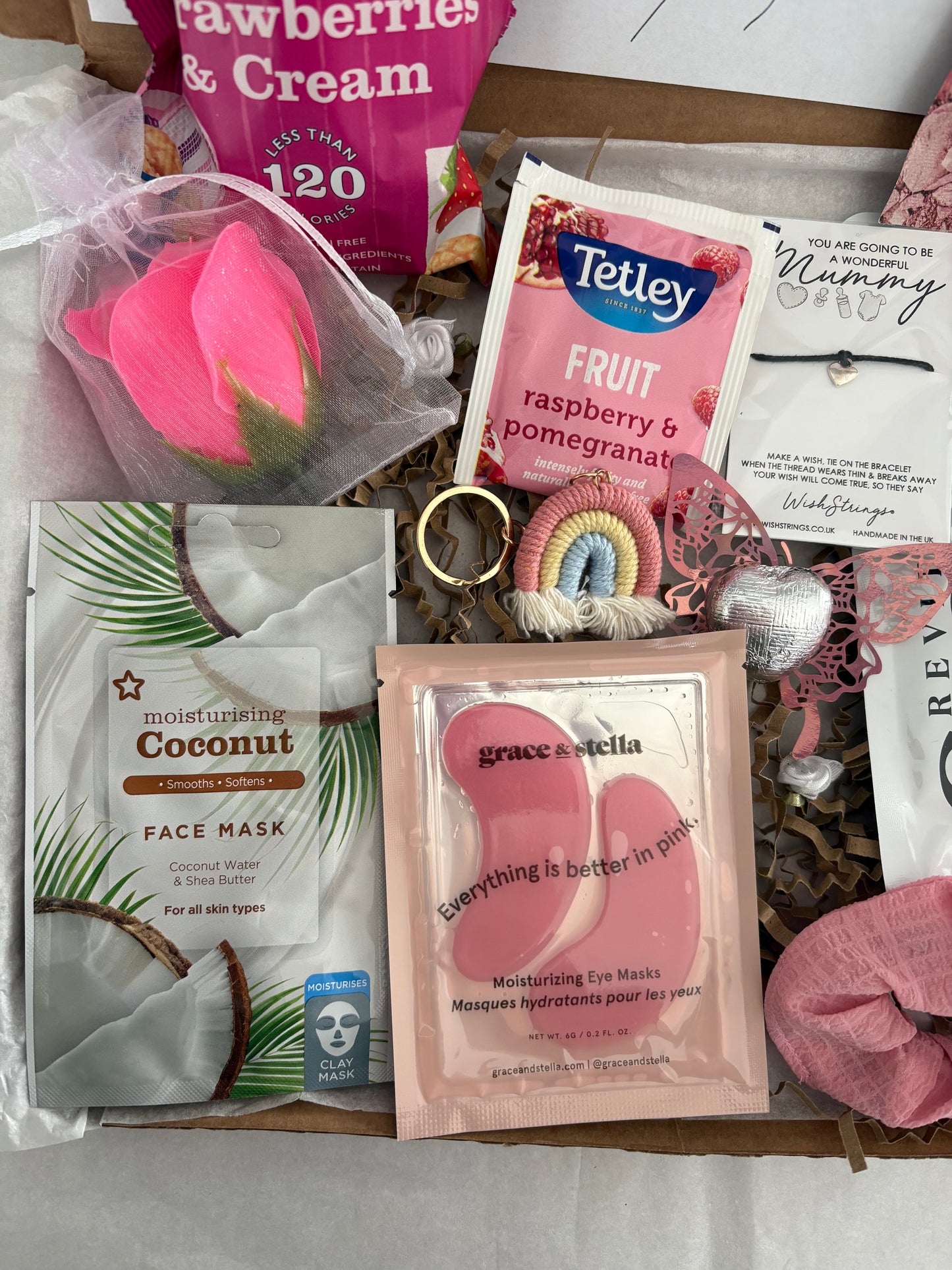 Mum to be Pamper Hamper in pink