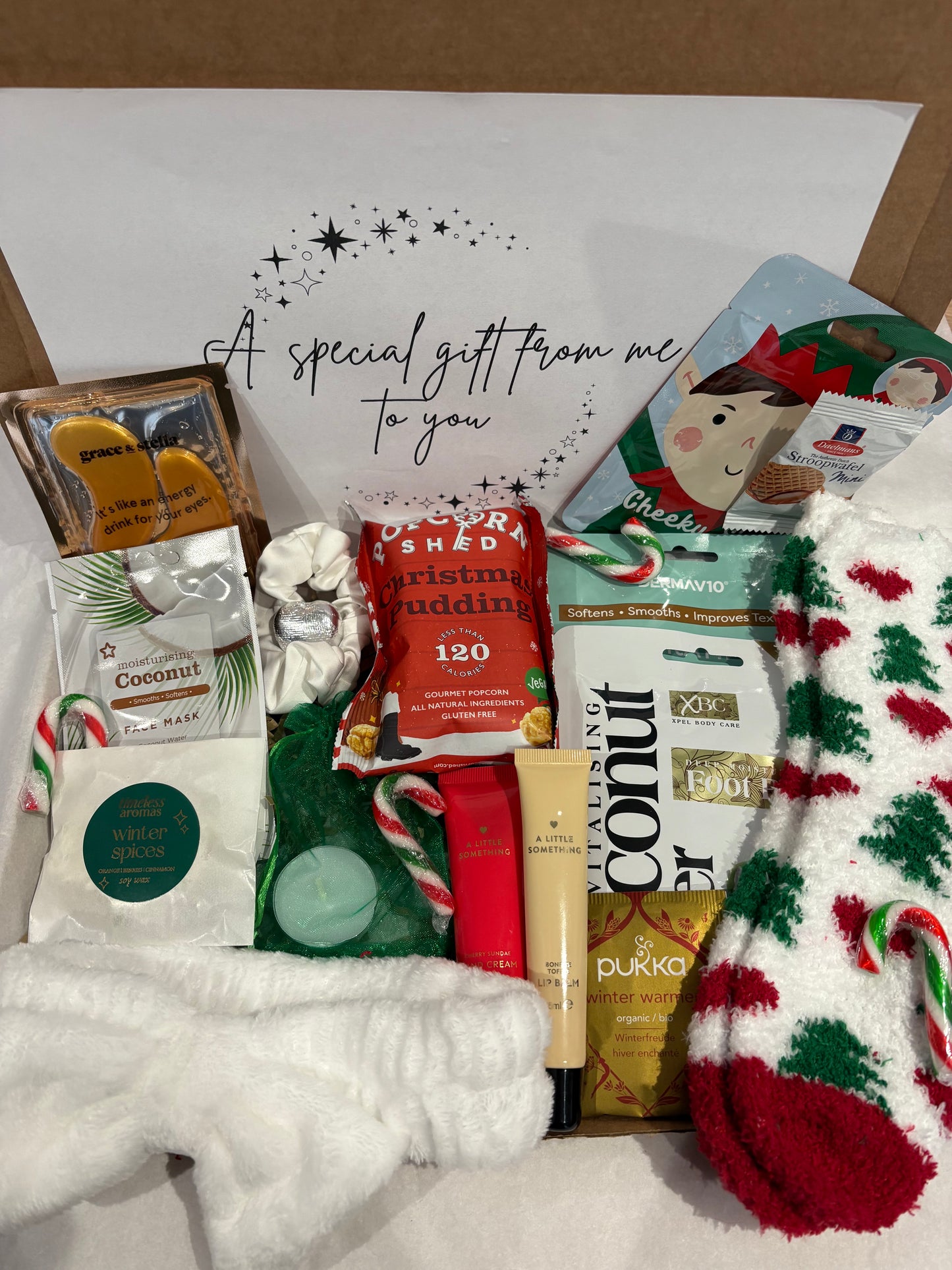 Merry and Bright Christmas Hamper