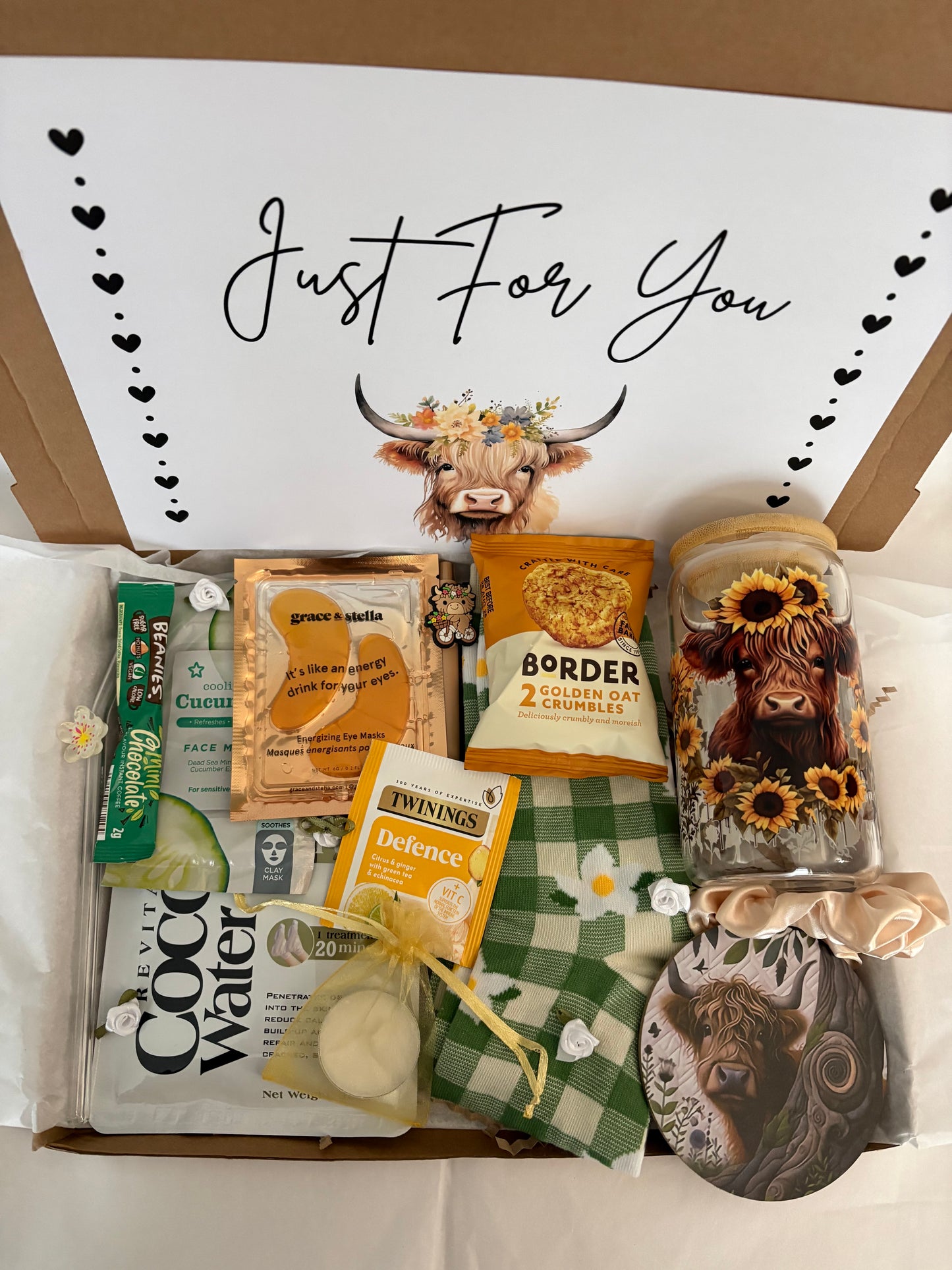 Highland Cow Hamper With Glass