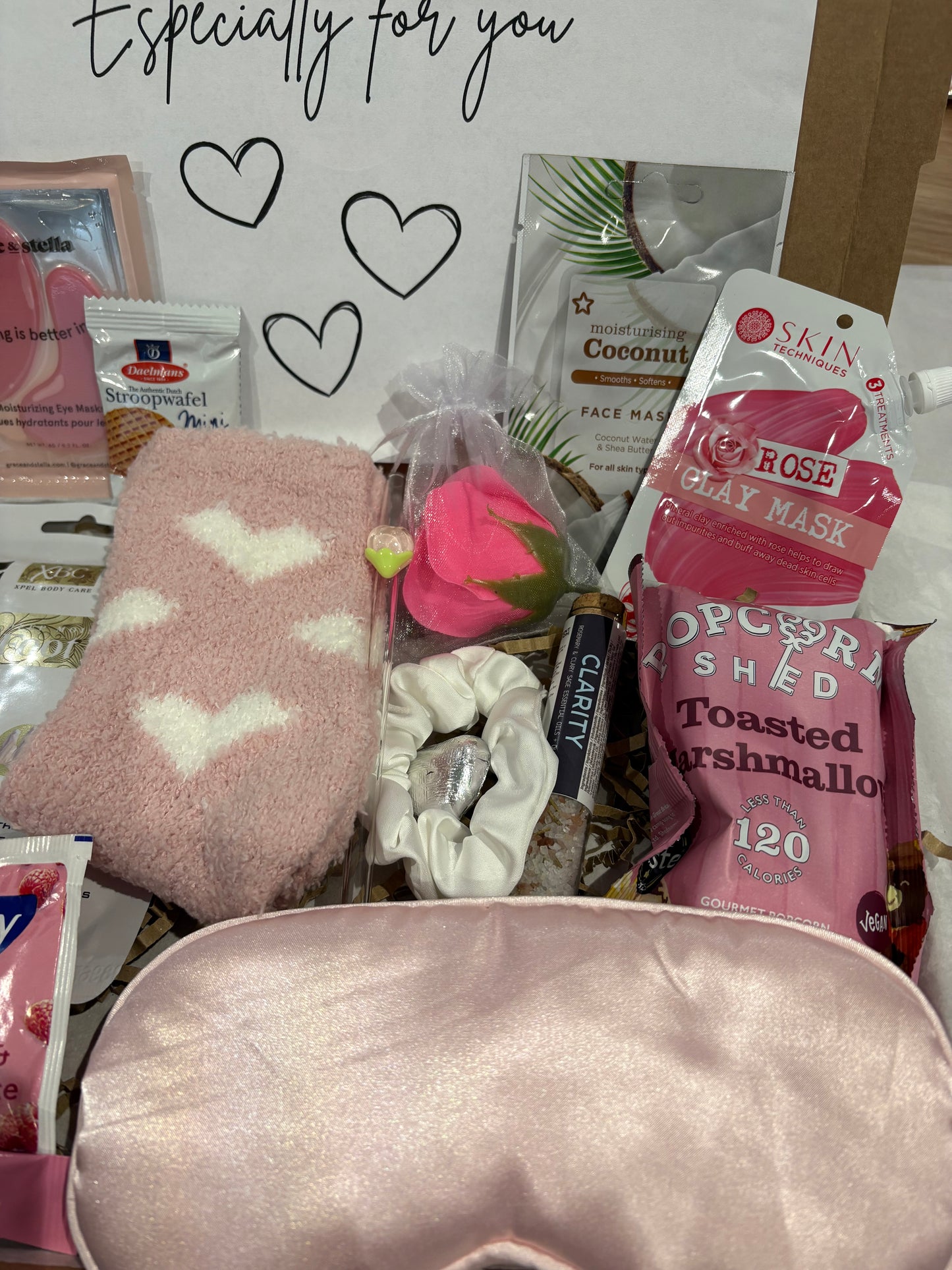Pink Winter Wishes Pamper Hamper