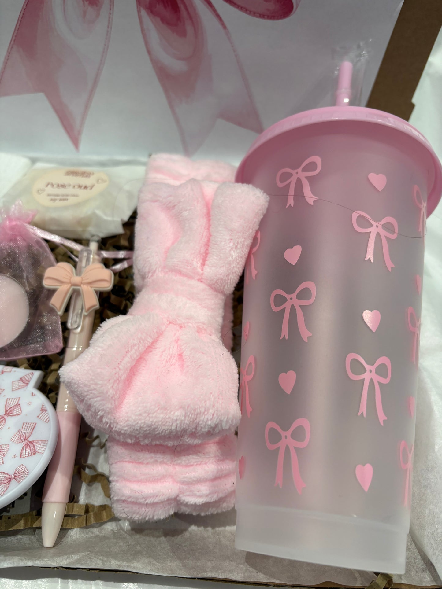 Pink Bow Hamper