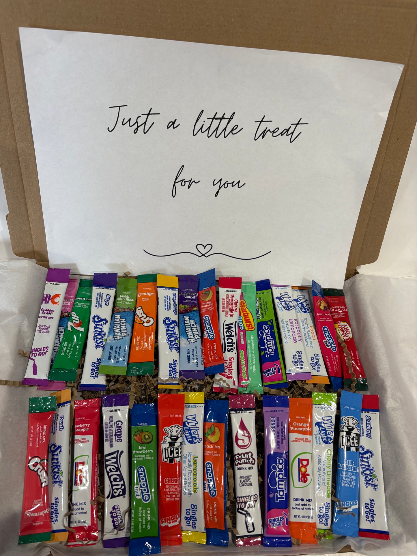 American Singles To Go Drink Mix Water Hamper