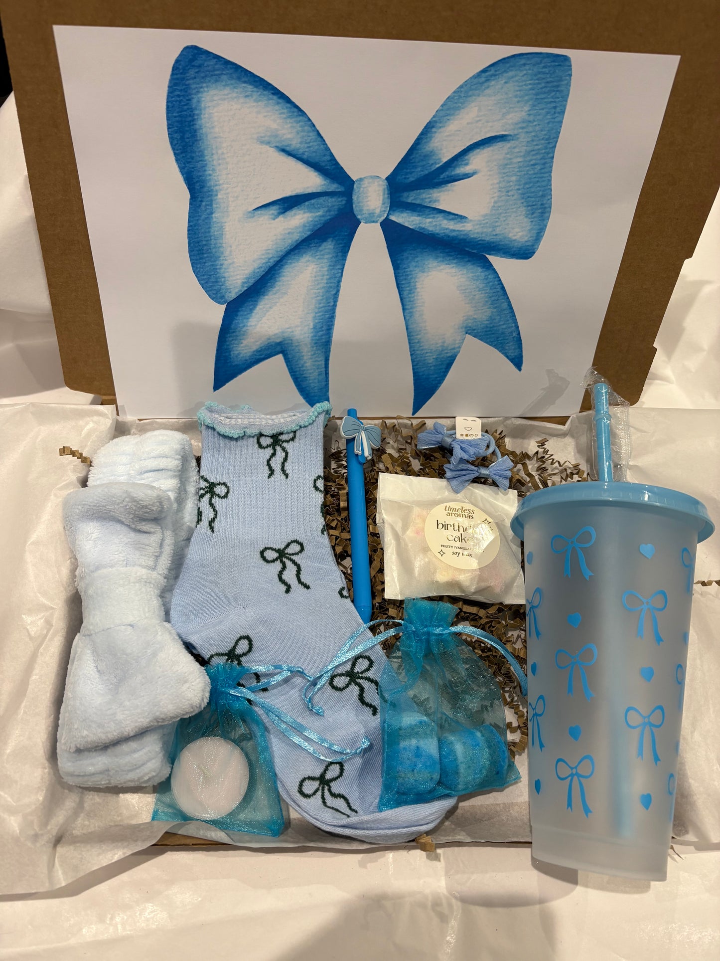 Blue Bow Hamper