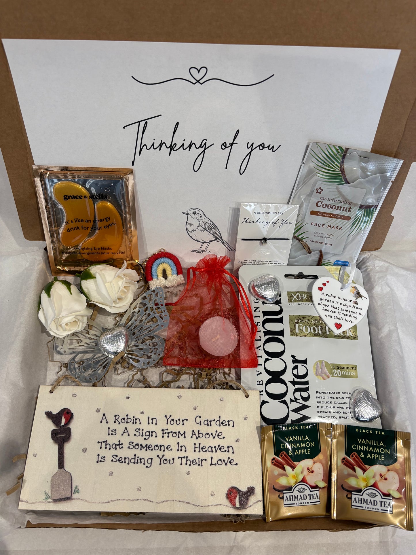 Robins Appear Thinking of you Hamper