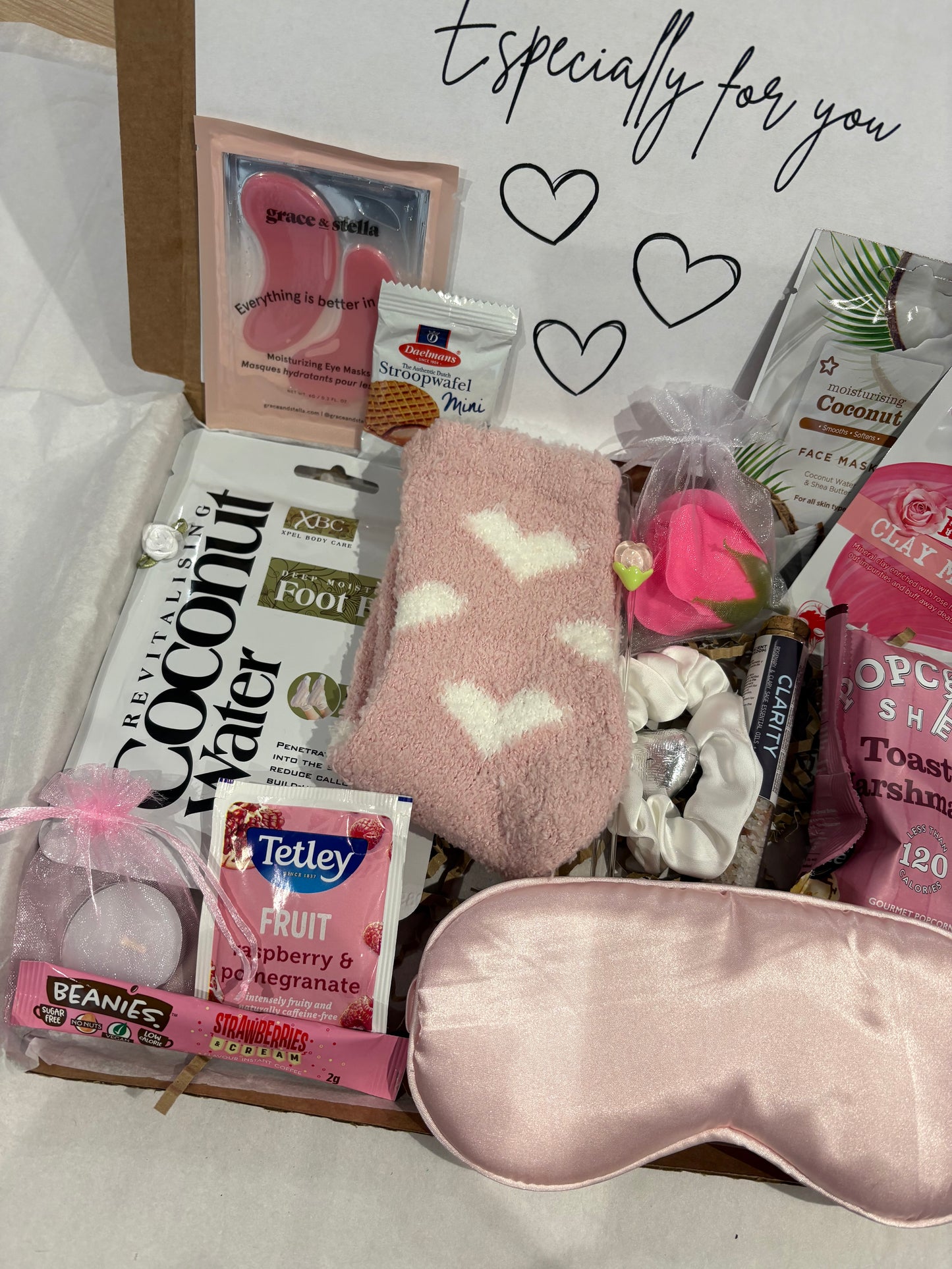 Pink Winter Wishes Pamper Hamper