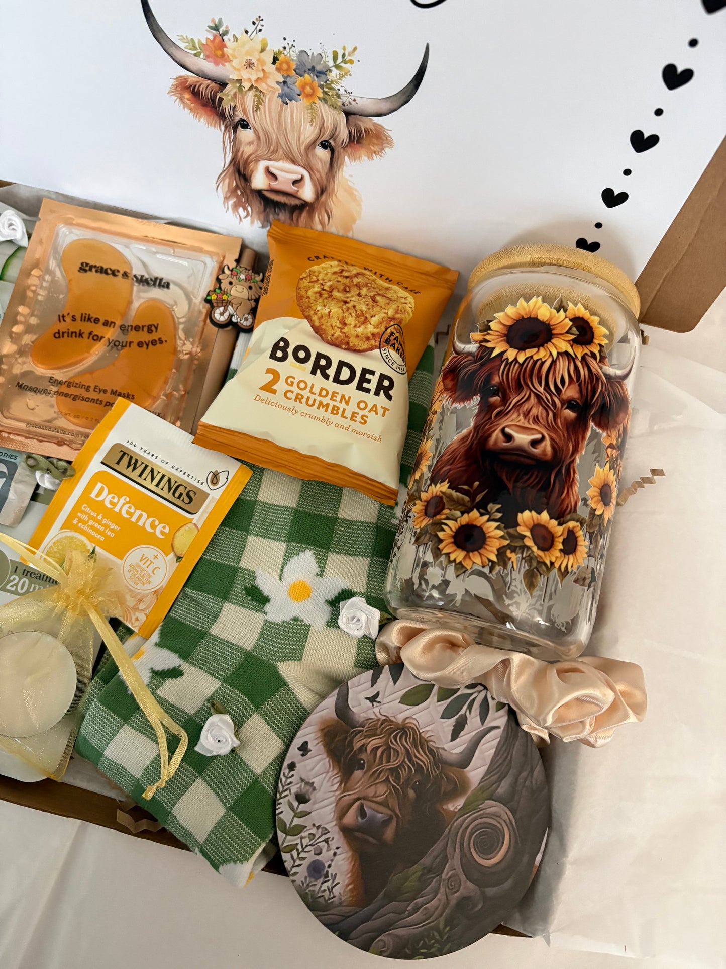 Highland Cow Hamper With Glass