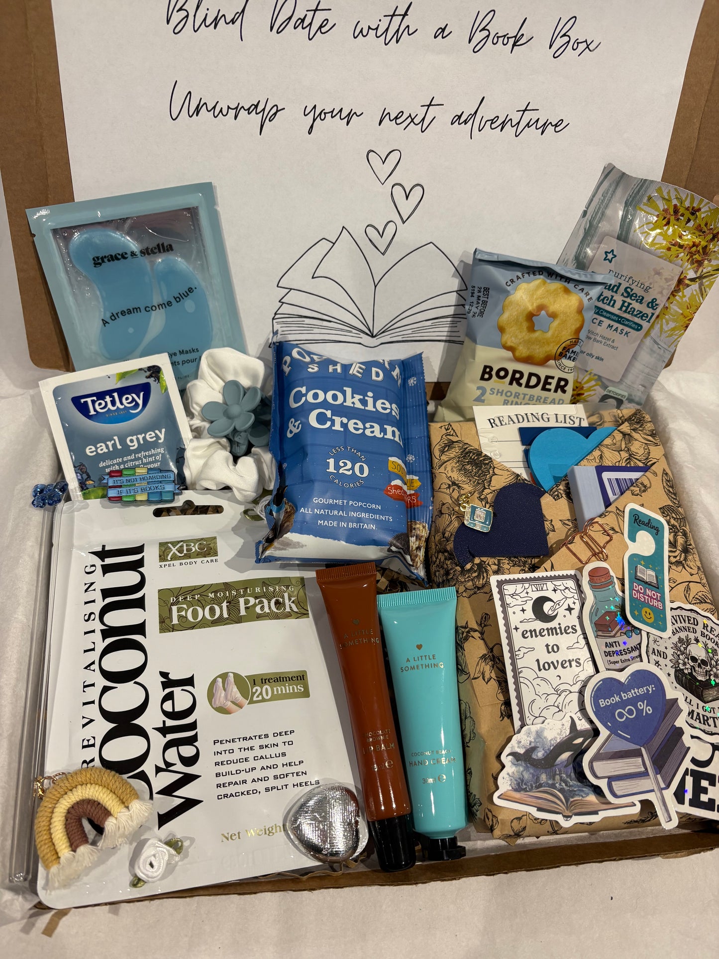 Blind date with a Book Box in Blue