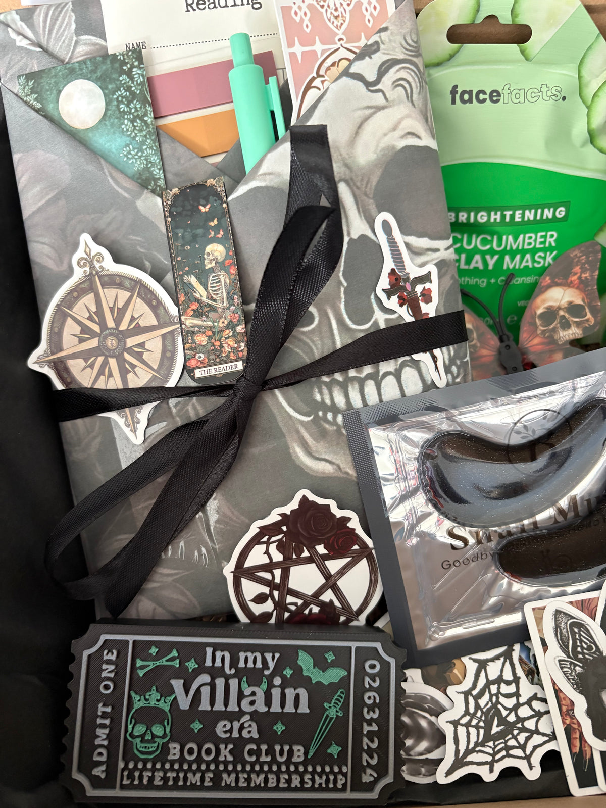 Villain Blind Date With A Book Box